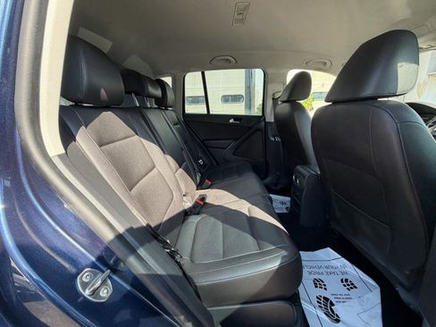 Used 2016 Volkswagen Tiguan S image 30