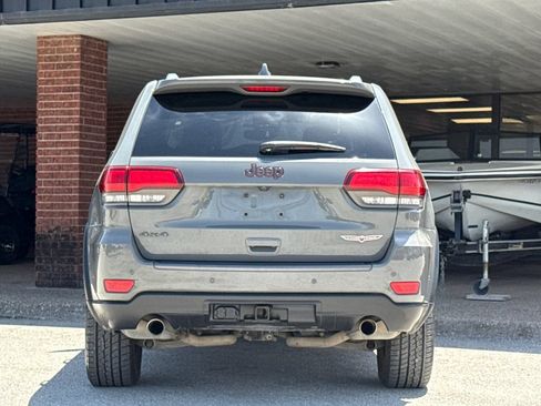 Used 2019 Jeep Grand Cherokee Trailhawk AWD/4WD image 8