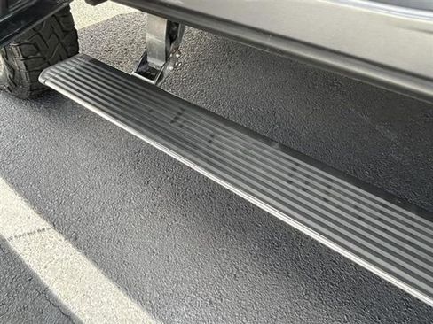 Used 2022 Ford F250 Platinum w/ Tremor Off-Road Package image 6