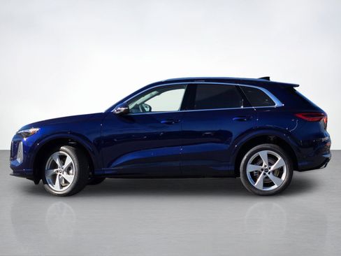 New 2025 Audi Q5 Premium Plus AWD/4WD image 3