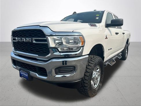 Used 2020 RAM 2500 Tradesman AWD/4WD image 2