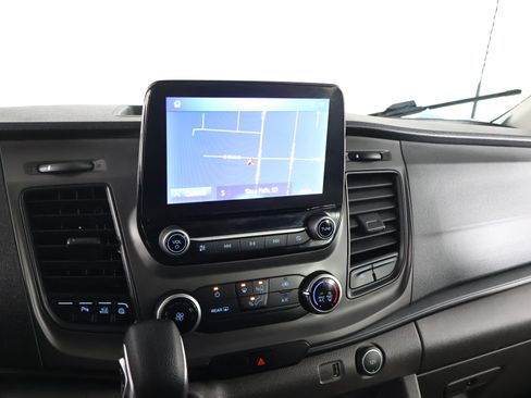 Used 2020 Ford Transit 350 XLT image 26