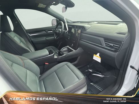 New 2026 GMC Terrain AT4 w/ Convenience Package III image 30
