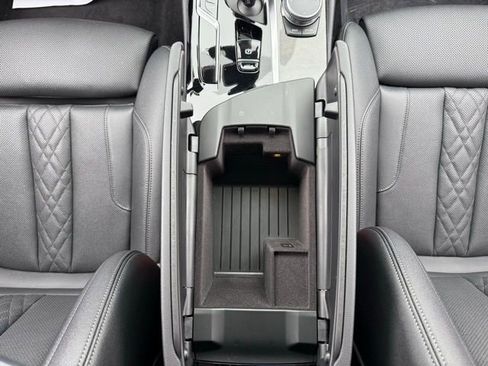 Used 2022 BMW 530i xDrive 530i xDrive w/ Convenience Package image 41