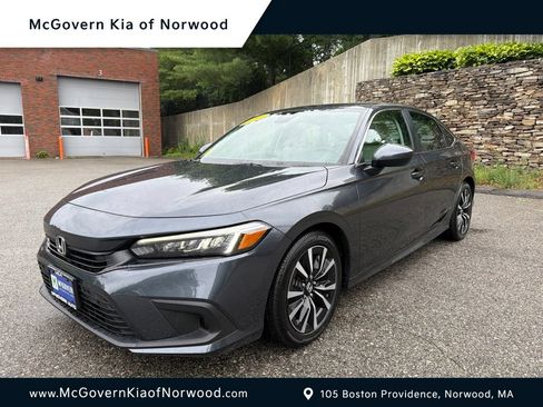 Used 2024 Honda Civic EX image 1