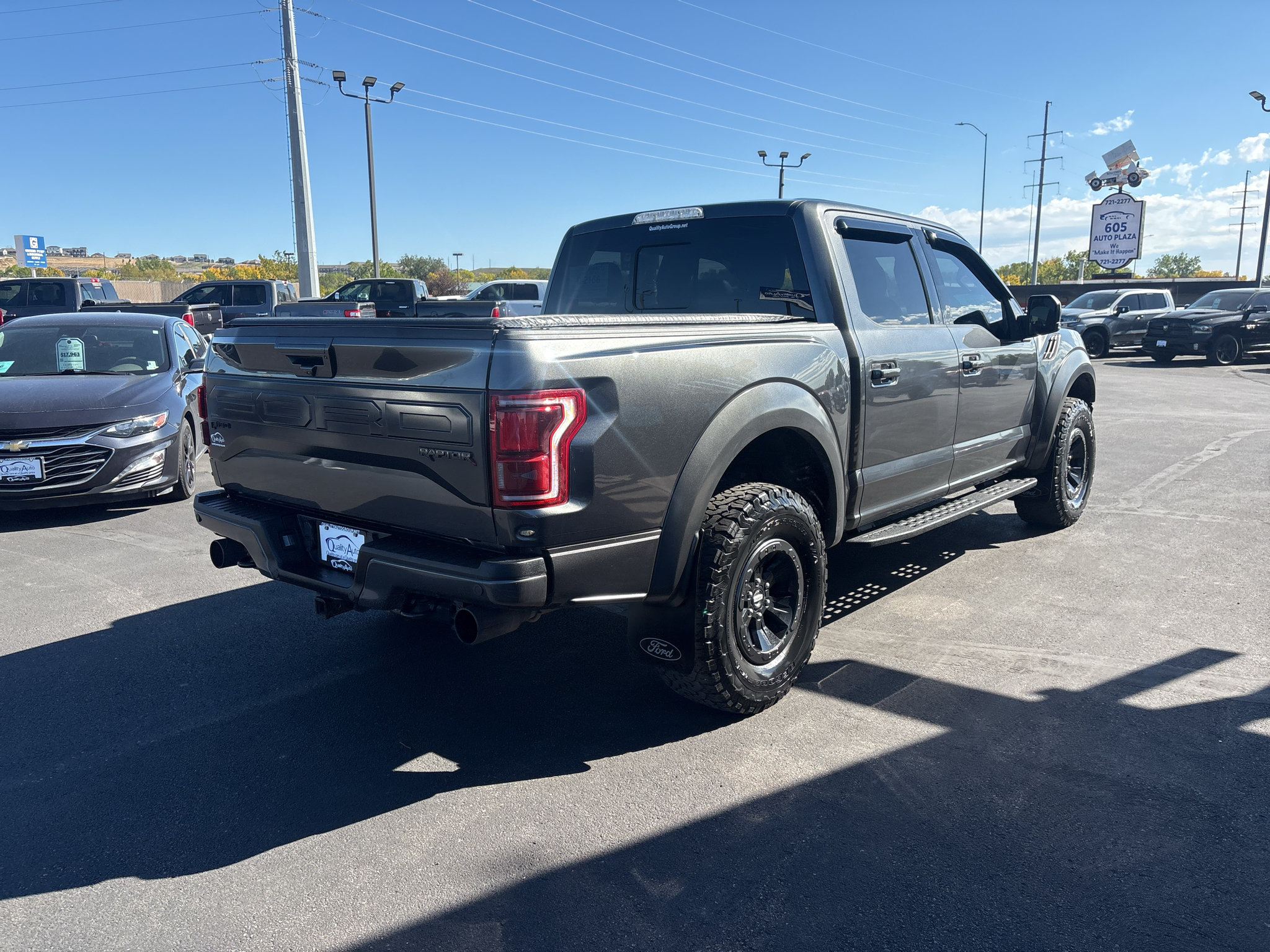 Used 2018 Ford F150 Raptor w/ Equipment Group 802A Luxury AWD/4WD image 6