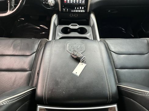 Used 2020 RAM 1500 Laramie image 22