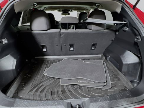 Used 2024 Subaru Crosstrek 2.0i Premium image 34