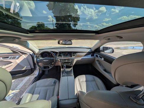 Used 2017 Genesis G80 3.8 w/ Option Group 02 RWD image 13
