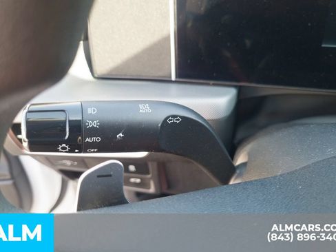 Used 2025 Hyundai Sonata SEL FWD image 16