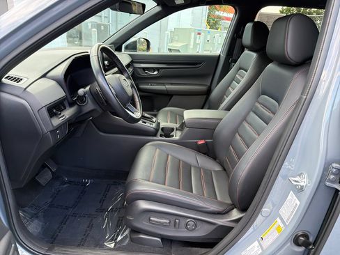 Used 2025 Honda CR-V Sport-L image 10