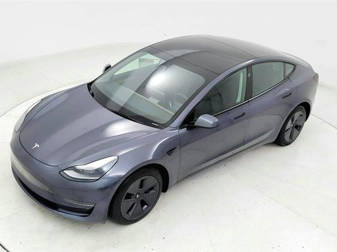 Used 2023 Tesla Model 3 Standard Range RWD image 13