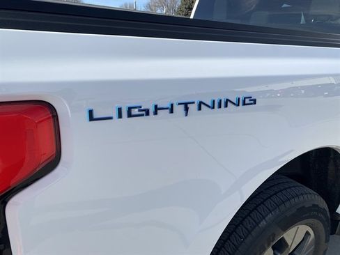 Used 2024 Ford F150 Lightning Flash image 9