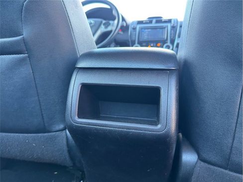 Used 2014 Toyota Camry SE FWD image 28