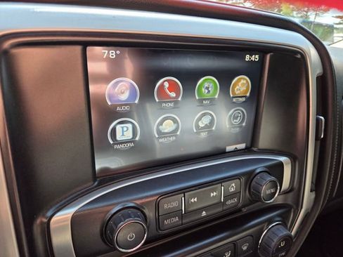 Used 2015 GMC Sierra 1500 SLT w/ SLT Crew Cab Value Package AWD/4WD image 13