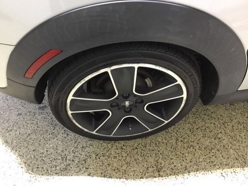 Used 2011 MINI Cooper Clubman S image 23