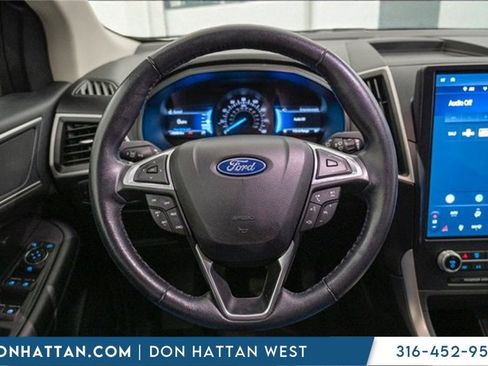 Used 2023 Ford Edge SEL image 6