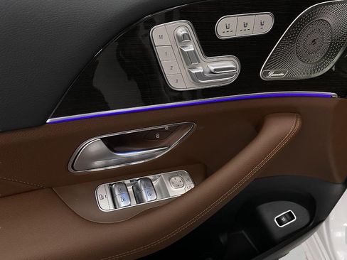 New 2026 Mercedes-Benz GLS 450 4MATIC image 35