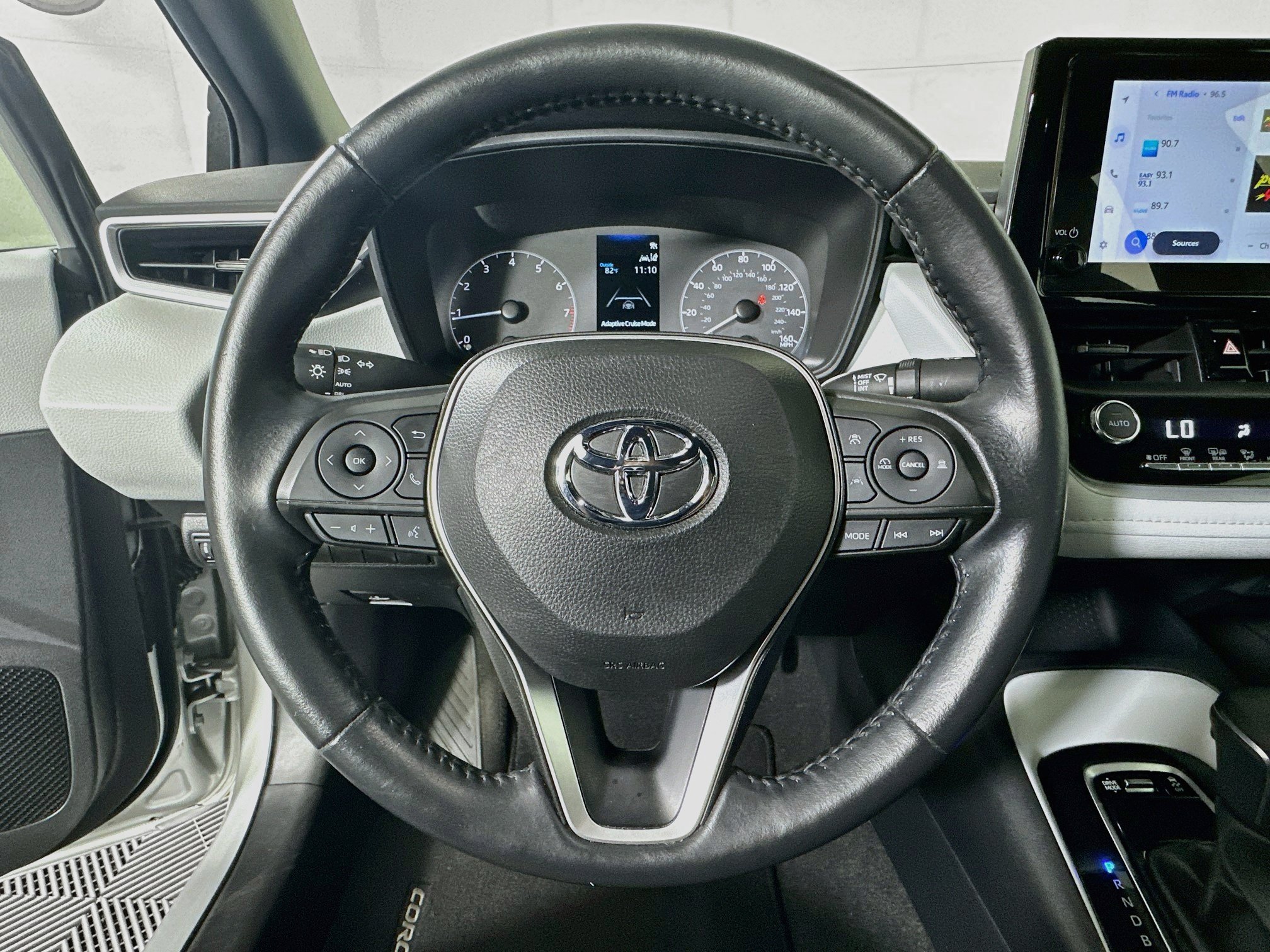 Used 2024 Toyota Corolla SE FWD image 15