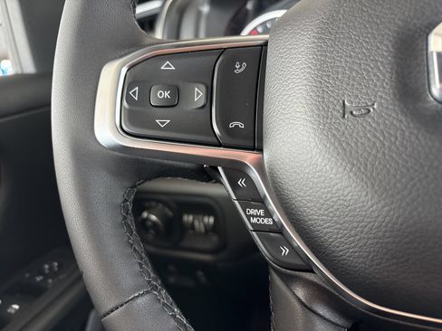 Used 2026 RAM 1500 Lone Star RWD image 28