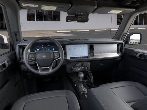 New 2026 Ford Bronco Outer Banks w/ Sasquatch Package AWD/4WD image 9