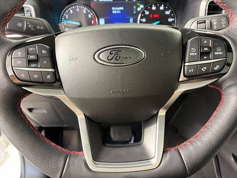 Certified 2023 Ford Explorer ST-Line w/ Class IV Trailer Tow Package image 16