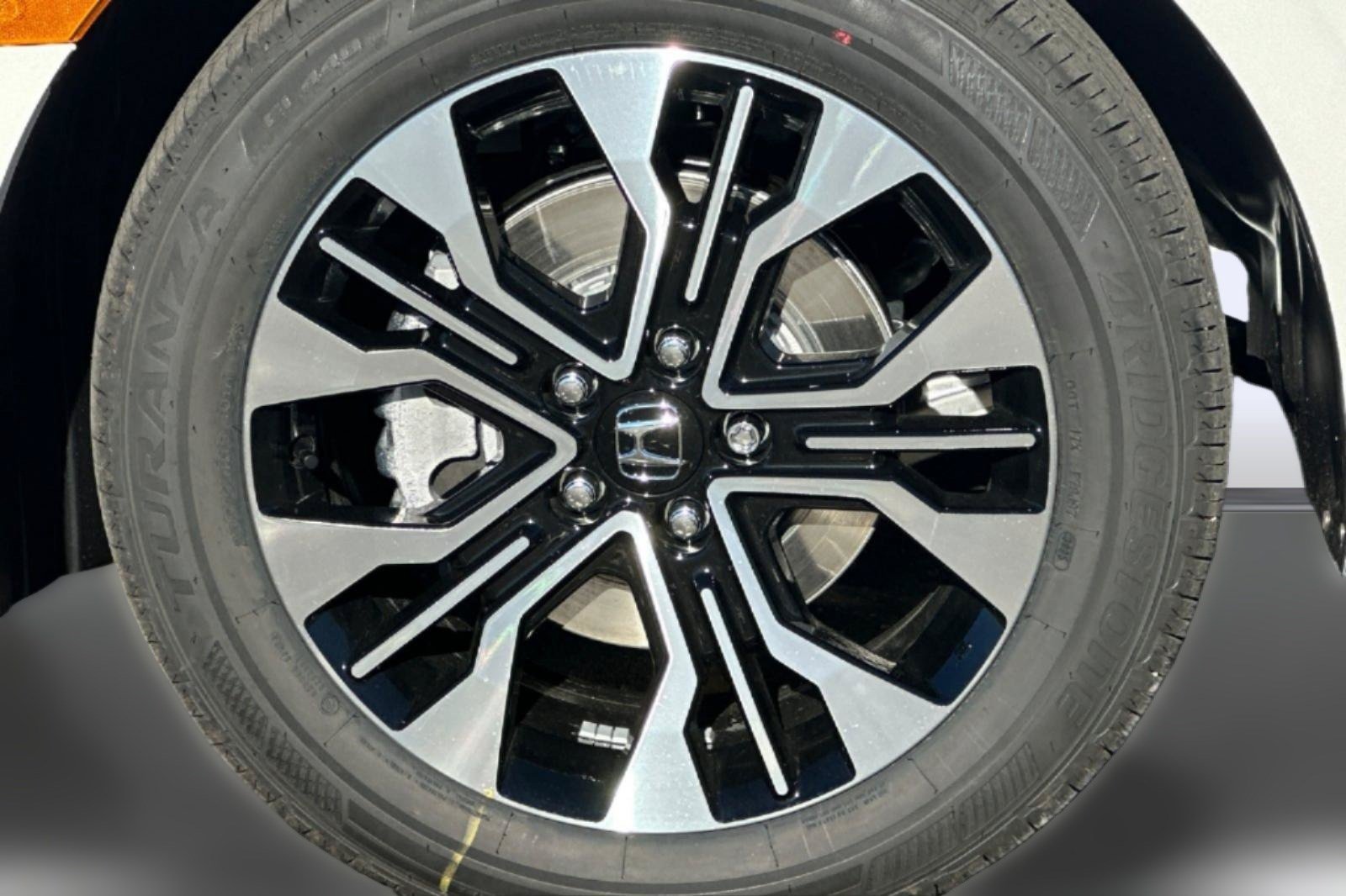 New 2026 Honda Odyssey Elite image 12