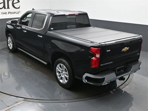 New 2026 Chevrolet Silverado 1500 LTZ image 19