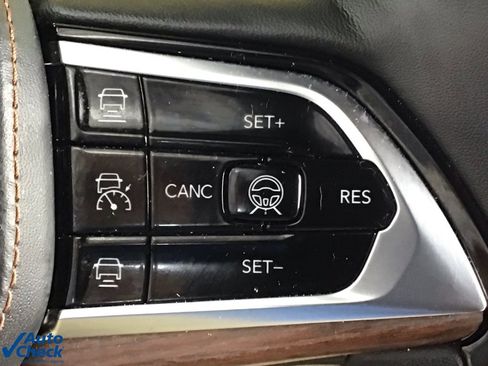 Used 2023 Jeep Grand Cherokee Summit w/ Advanced Protech Group IV image 26