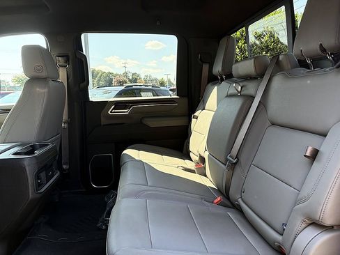 Used 2026 Chevrolet Silverado 2500 LT w/ All Star Edition AWD/4WD image 10