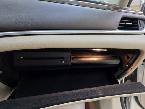Used 2013 Cadillac XTS Luxury FWD image 38