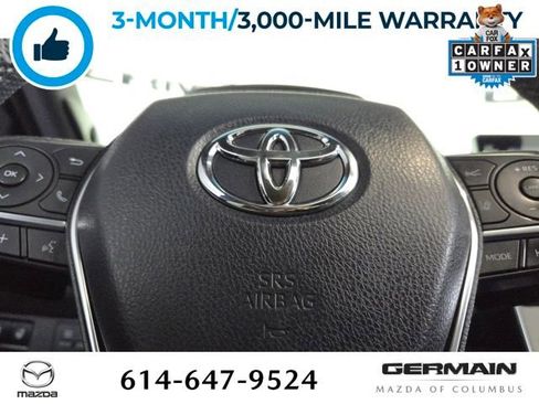 Used 2019 Toyota Avalon Touring image 21