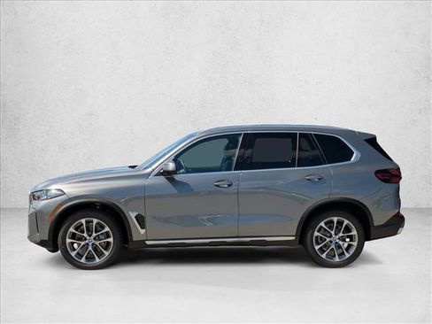 Used 2026 BMW X5 xDrive40i AWD/4WD image 5