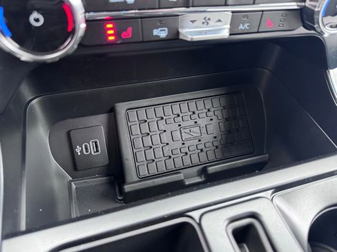 Used 2025 Ford F150 XLT w/ Equipment Group 302A MID image 37