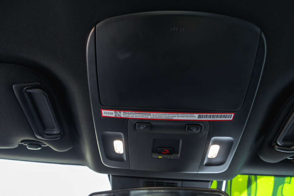 Certified 2025 Toyota Camry SE FWD image 22