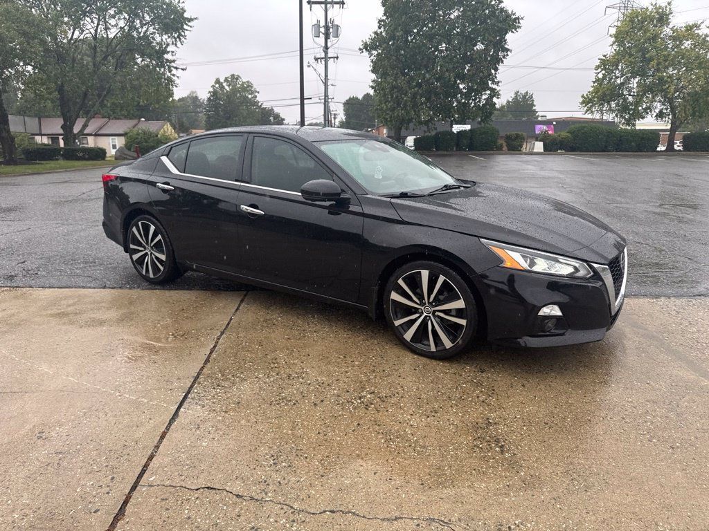 Used 2019 Nissan Altima 2.5 Platinum FWD image 7