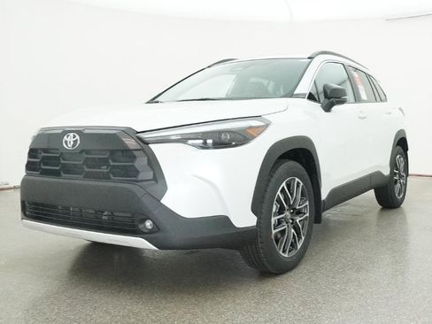 New 2026 Toyota Corolla Cross XLE image 4