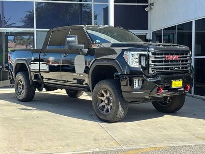 Used 2021 GMC Sierra 2500 AT4 w/ AT4 Premium Plus Package