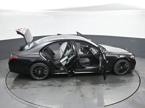 Used 2023 Mercedes-Benz S 580 4MATIC Sedan image 46
