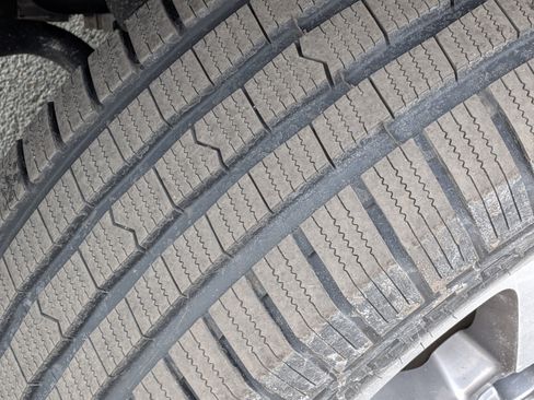 Used 2021 Toyota Tundra Platinum image 13