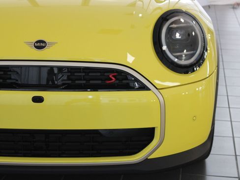 New 2026 MINI Cooper S FWD image 10