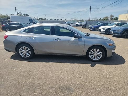 Used 2024 Chevrolet Malibu LT FWD image 14