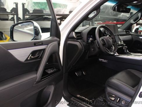 Used 2024 Lexus LX 600 F Sport AWD/4WD image 9