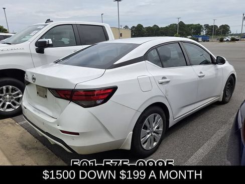 Used 2020 Nissan Sentra S w/ Lighting Package FWD image 2