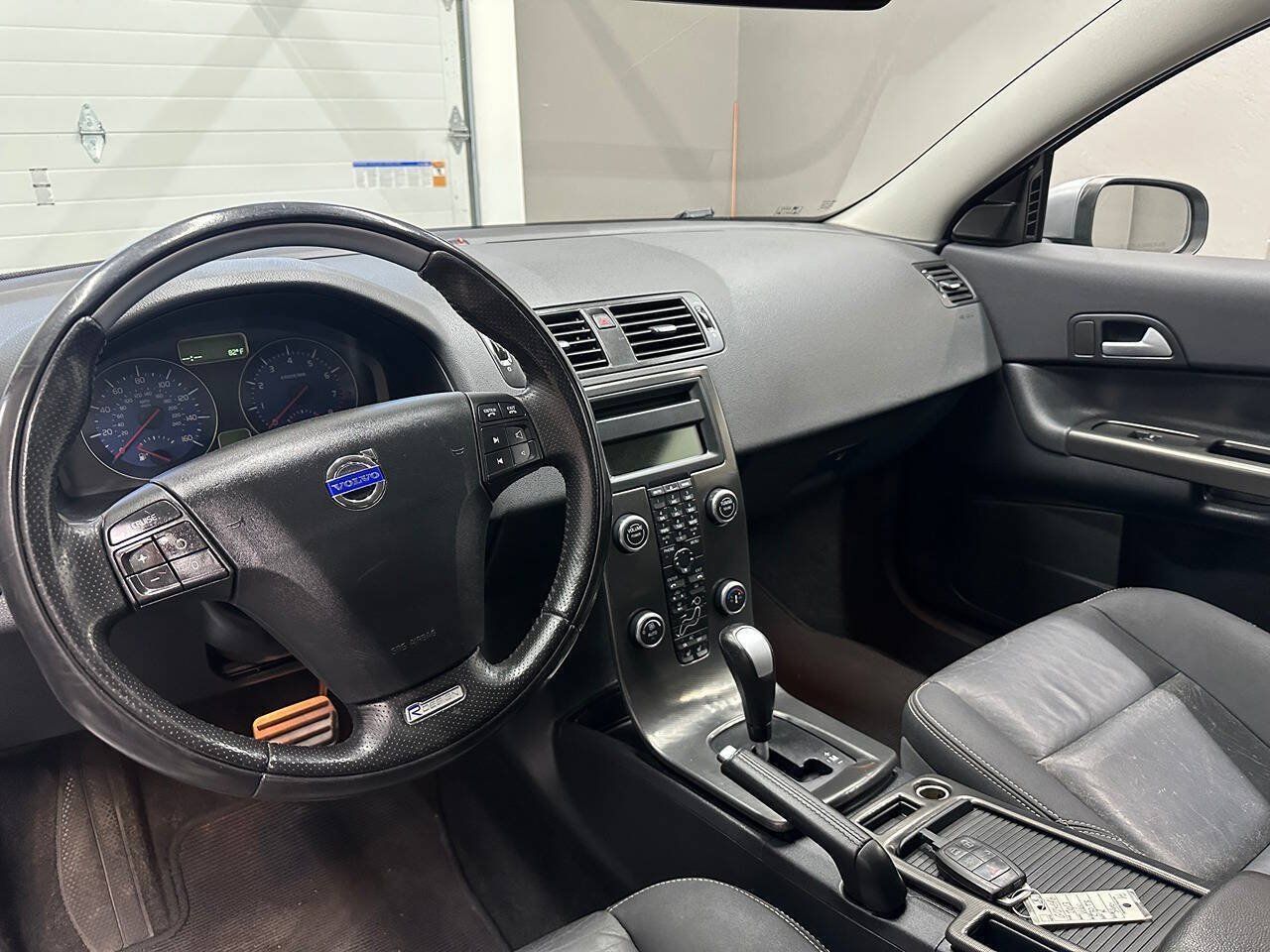 Used 2013 Volvo C30 T5 R-Design w/ Climate Pkg FWD image 23
