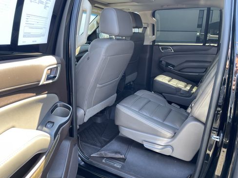 Used 2018 GMC Yukon XL Denali w/ Open Road Package image 29