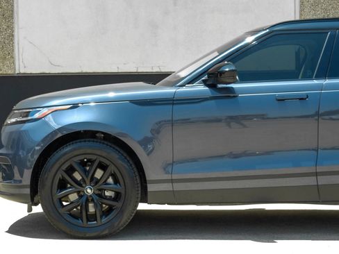 Used 2024 Land Rover Range Rover Velar S AWD/4WD image 16