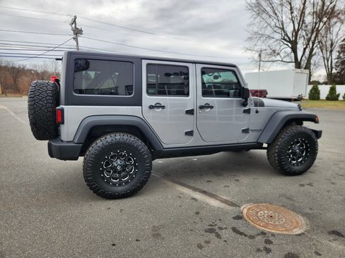 Used 2015 Jeep Wrangler Unlimited Sport w/ Quick Order Package 23S image 15