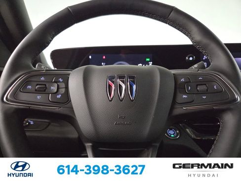 Used 2026 Buick Envista Avenir FWD image 22