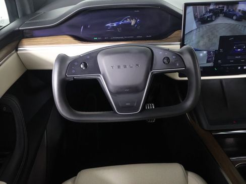 Used 2023 Tesla Model X AWD/4WD image 33